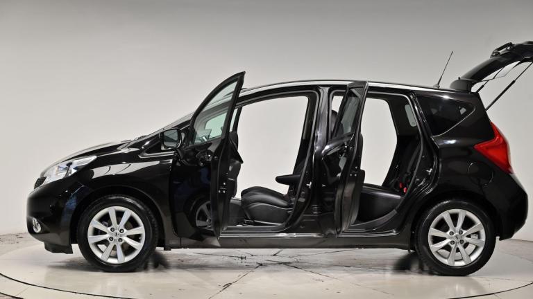 2015 Nissan Note 1.2 DiG-S Tekna 5dr Auto MPV PETROL Automatic