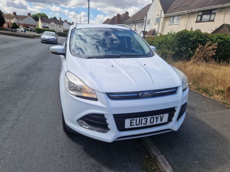 Ford, KUGA, Hatchback, 2013, Manual, 1997 (cc), 5 doors