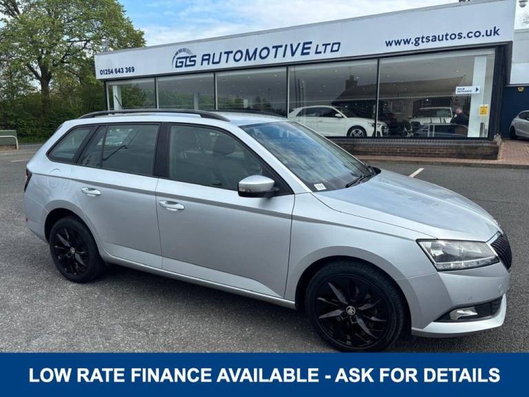 2020 Skoda Fabia 1.0 TSI SE DRIVE FIVE DOOR 110 BHP + SAT NAV + PARKING SENSORS Estate Petrol Manual