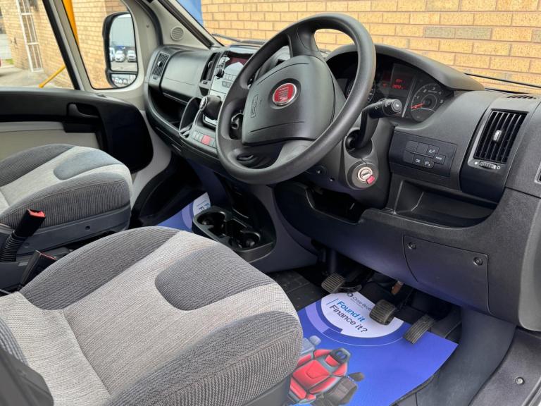 SWIFT ESCAPE 695 - 2017