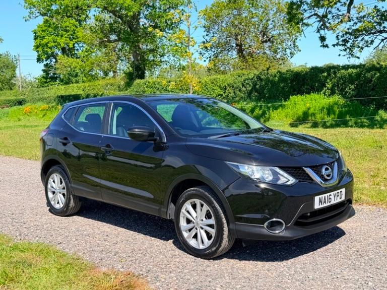 Nissan Qashqai 1.5 dCi Acenta SUV 5dr Diesel Manual 2WD Euro 6 (s/s) (110 ps)