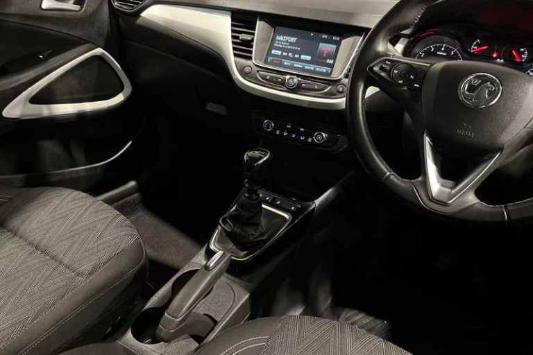 2020 Vauxhall Crossland X 1.2T [110] Griffin 5dr [6 Spd] [Start Stop] HATCHBACK PETROL Manual