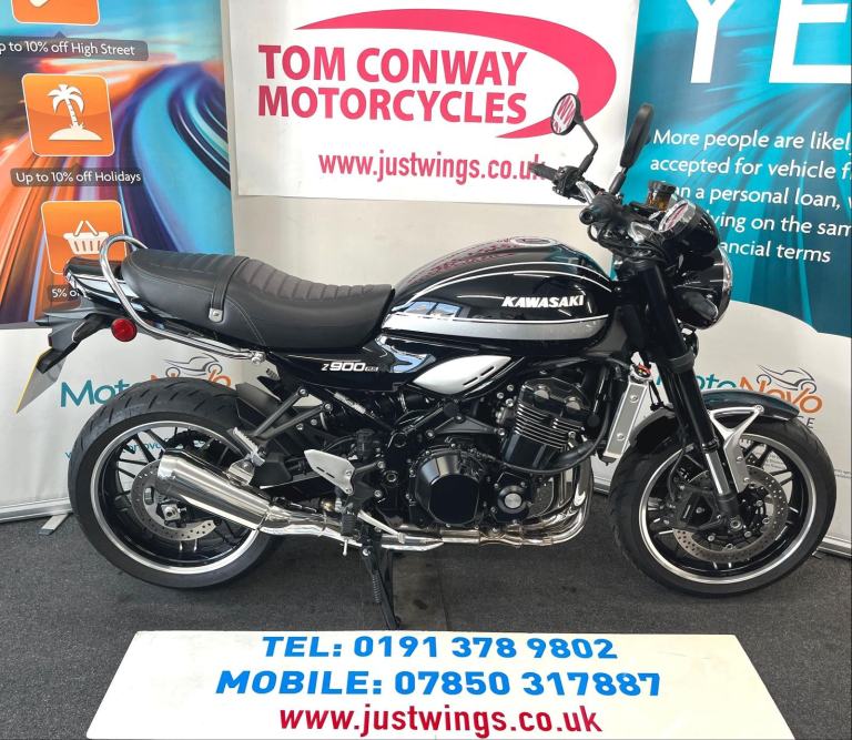 KAWASAKI Z900RS, 2021(21), ONLY 4,221 MILES, FSH, IMMACULATE CONDITION, £7995