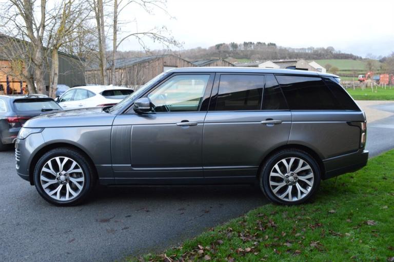 2018 Land Rover Range Rover 4.4 SDV8 Autobiography 4dr Auto ESTATE DIESEL Automatic