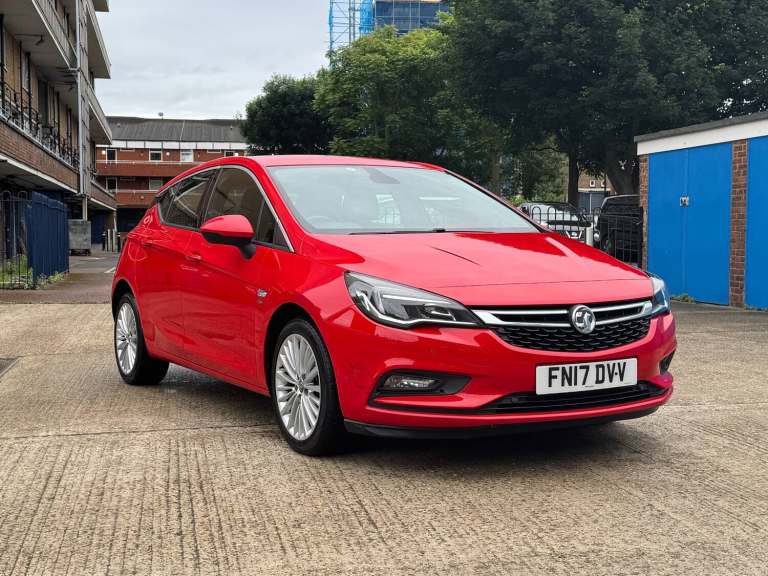 2017 Vauxhall Astra 1.6 CDTi 16V 136 Elite Nav 5dr Auto HATCHBACK Diesel Automatic