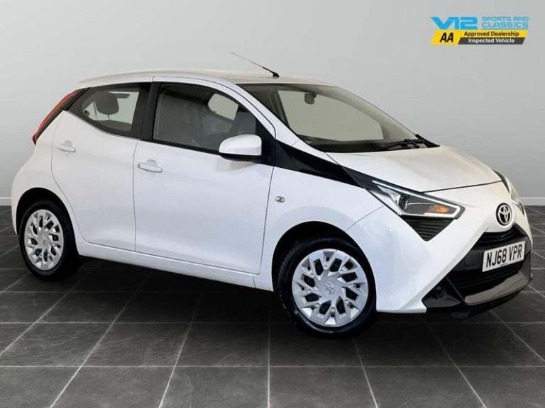 2018 Toyota AYGO 1.0 VVT-i X-Play 5dr HATCHBACK PETROL Manual