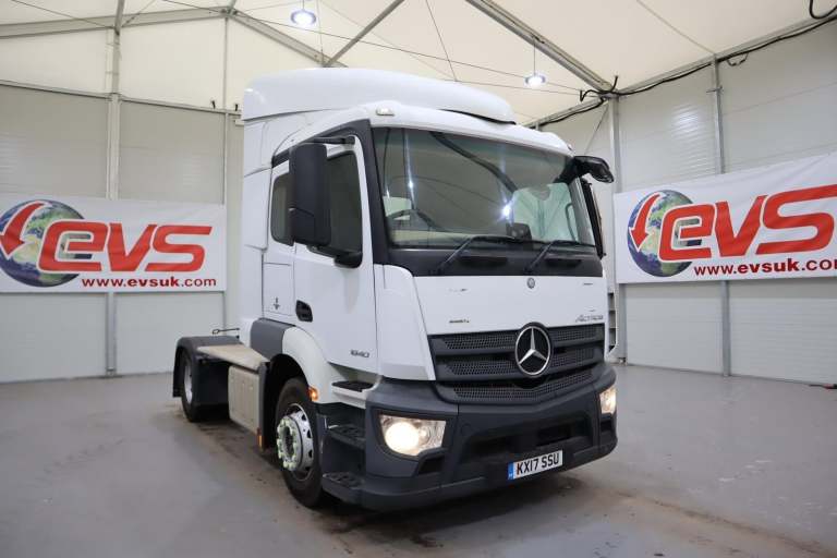 2017 (17 PLATE) Mercedes Benz Actros 1840 4x2 Euro 6 Tractor Units