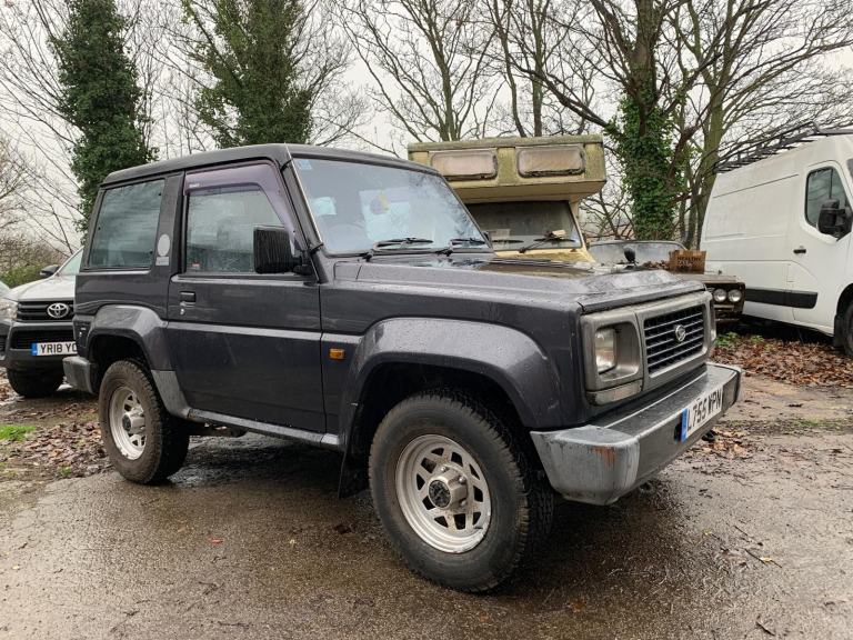Daihatsu Fourtrak F73 SWB INDIPENDENT' RUGGER SE 2.8 TDI (CLASSIC CAR) BARN FIND