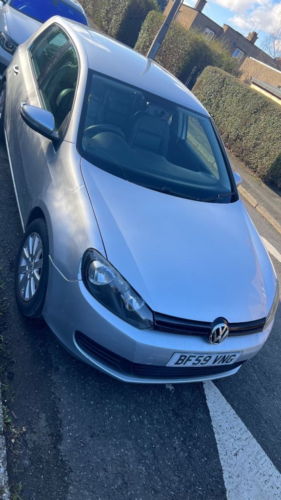 Automatic Volkswagen Golf 2009 70k miles