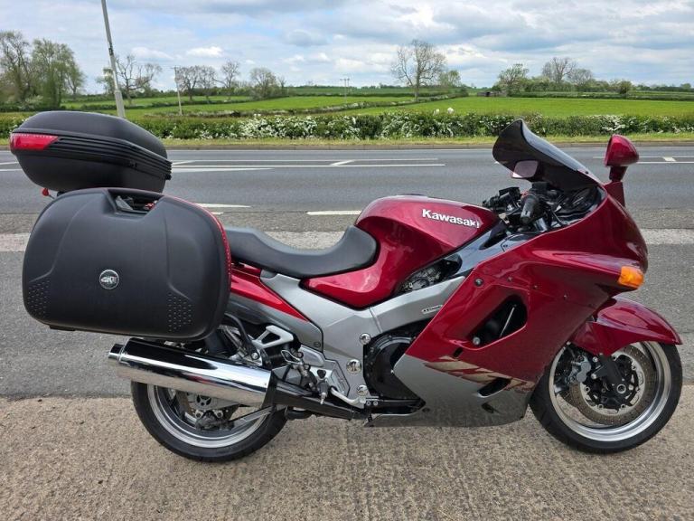 Kawasaki ZZR1100 D6 1052cc
