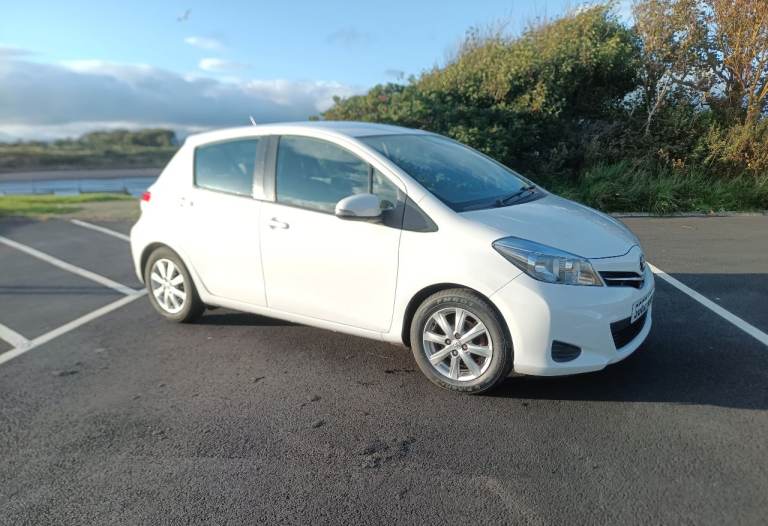 Toyota, YARIS, Hatchback, 2012, Automatic, 1329 (cc), 5 doors