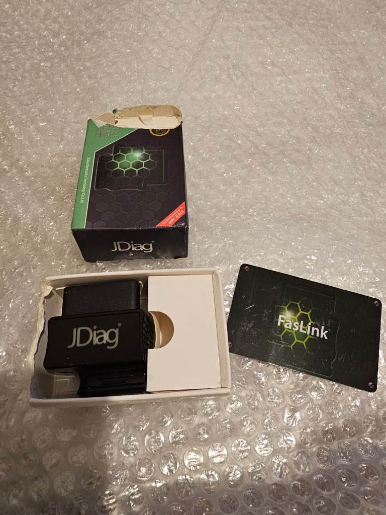 CAR OBD. Can be used with most free phone software