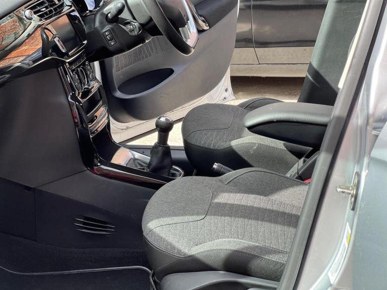 CITROEN C3 1.2 PureTech Platinum Euro 6 5dr 2016