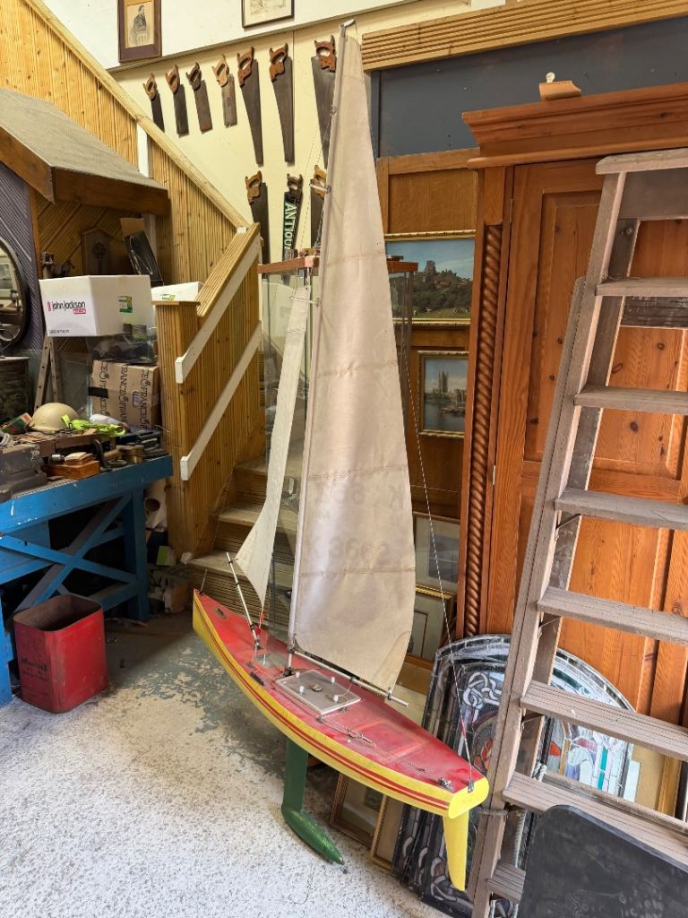 Huge Vintage Scratch Built Racing Yacht / RC Sailing Boat – 130cm Long x 227cm Tall