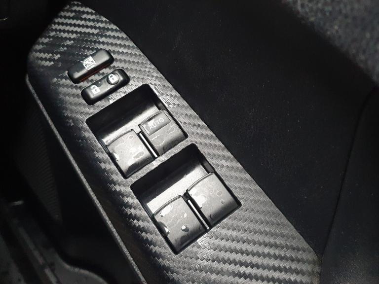 2013 Toyota RAV4 2.2 D-4D Icon SUV 5dr Diesel Manual 4WD Euro 5 (150 ps)