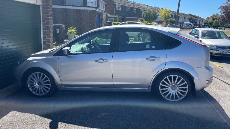 Ford, FOCUS, Hatchback, 2010, Manual, 1560 (cc), 5 doors