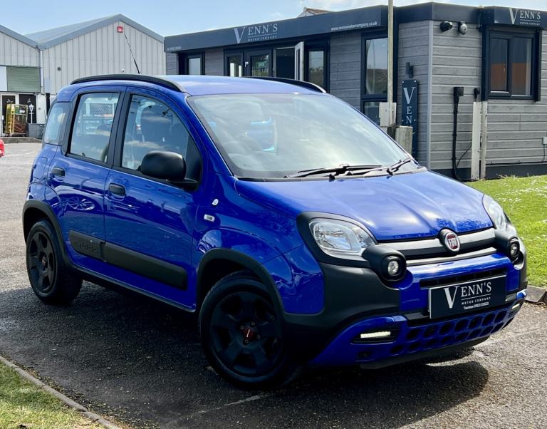 FIAT PANDA 1.2 69hp Waze 2019