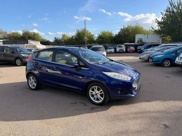 2015 Ford Fiesta 1.25 Zetec Euro 6 5dr HATCHBACK Petrol Manual