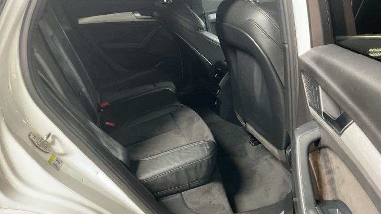 AUDI Q5 NEW SHAPE 2.0 TDI 187 BHP QUATTRO S LINE+ 7SPD S-TRONIC EURO6 ULEZ SUV