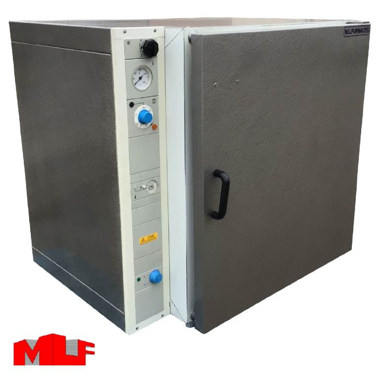 Heraeus Laboratory Oven, 250℃ T6200, 193 Litre Lab Oven, 2.45kW, 230v, Convection Oven. ML Furnaces
