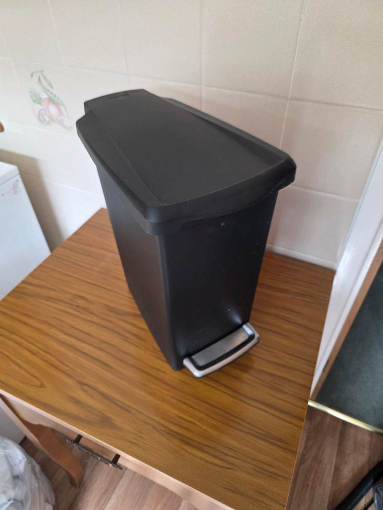 SimpleHuman Black Peddle Bin