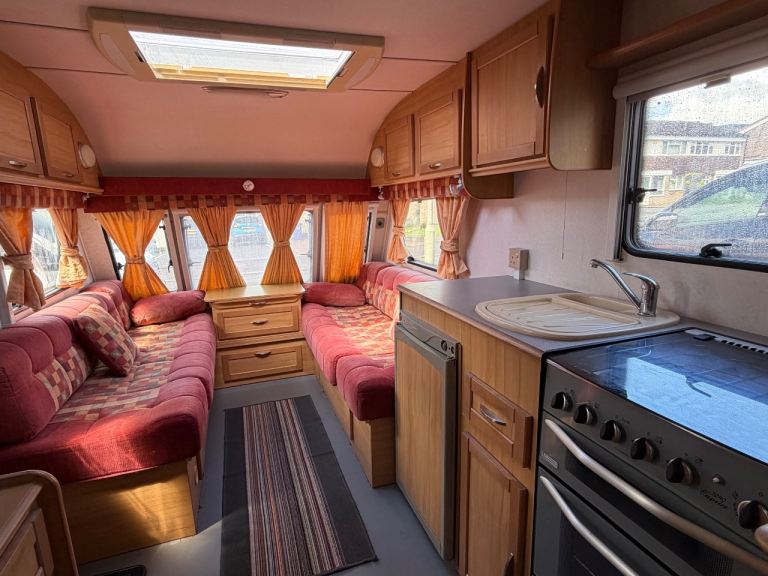 Caravan 4