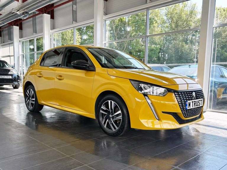 2023 Peugeot 208 1.5 BlueHDi Allure Premium + Hatchback 5dr Diesel Manual Euro 6 (s/s) (100  Hatc...