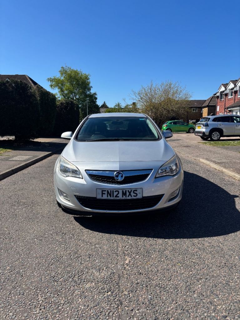Vauxhall, ASTRA, Hatchback, 2012, Manual, 1398 (cc), 5 doors
