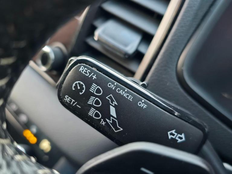 2022 Skoda Karoq 1.5 TSI Sportline 5dr DSG ESTATE PETROL Automatic