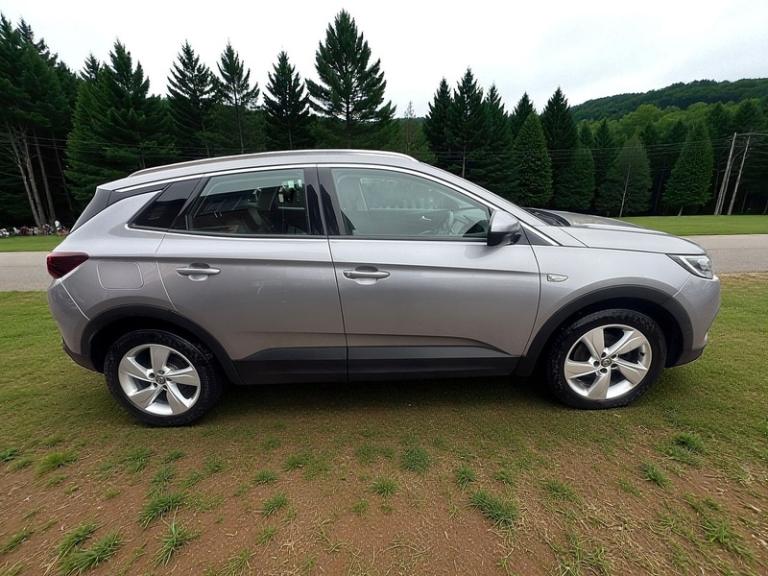 2019 Vauxhall Grandland X 12 Turbo Elite Nav 5dr HATCHBACK Petrol Manual