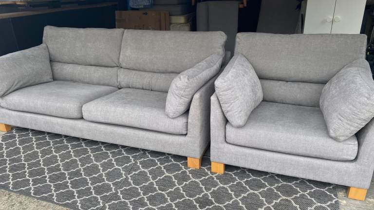 JOHN LEWIS SOFA + ARMCHAIR  EXCELLENT CONDITION - DELIVERY AVAILABLE 