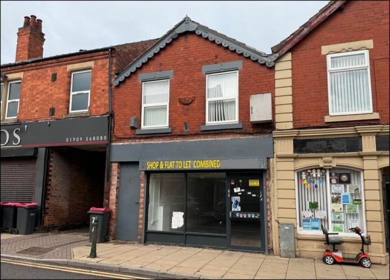 SHOP TO LET DINNINGTON S25