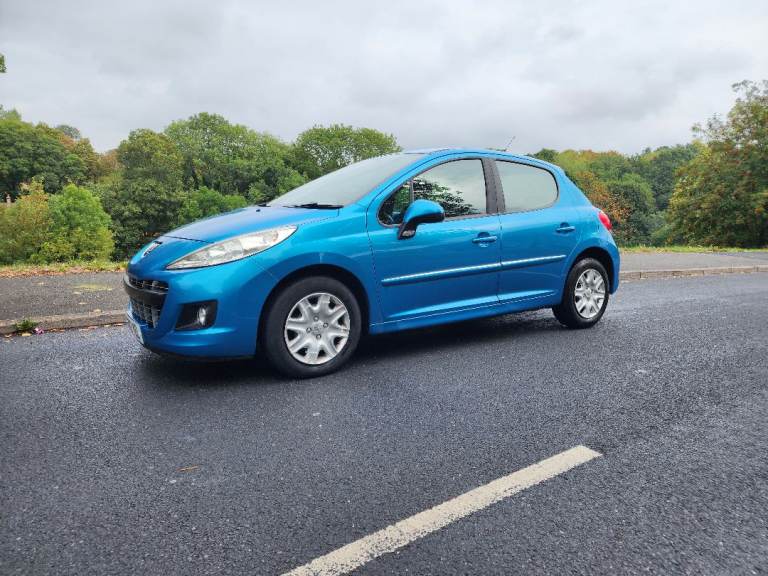 2012/12 Peugeot 207 1.6 HDI Active 