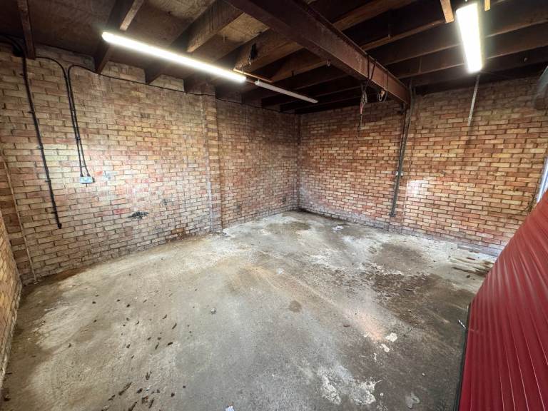 Yard with Garage Available to Rent