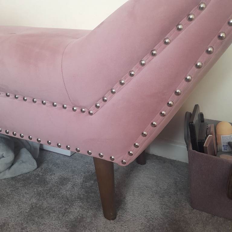 small chaise lounge
