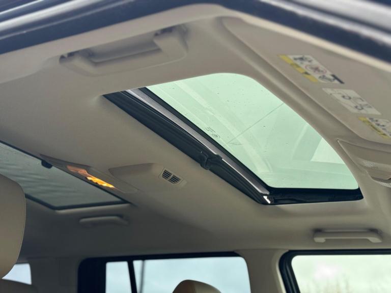 2012 Land Rover Discovery 4 3.0 SD V6 HSE Auto 4WD Euro 5 5dr ESTATE Diesel Automatic