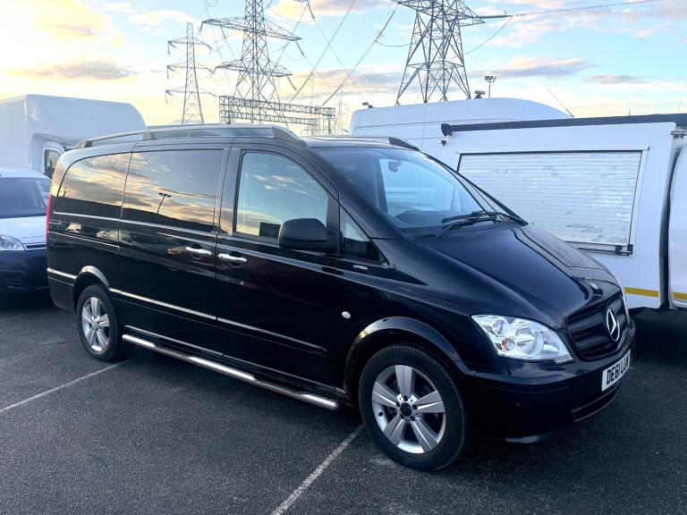 2011/61 MERCEDES BENZ VITO TRAVELINER 116 CDI AUTOMATIC-9 SEATER MINIBUS MPV-A/C