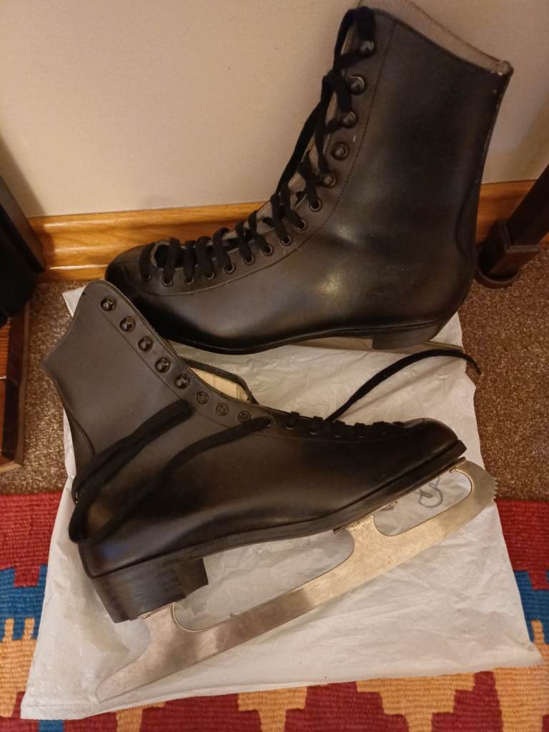 Gents Ice Skates