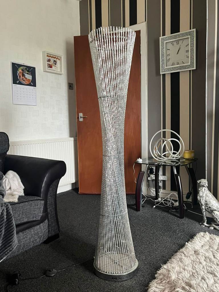Tall White Spiral Floor Lamp – Good Condition