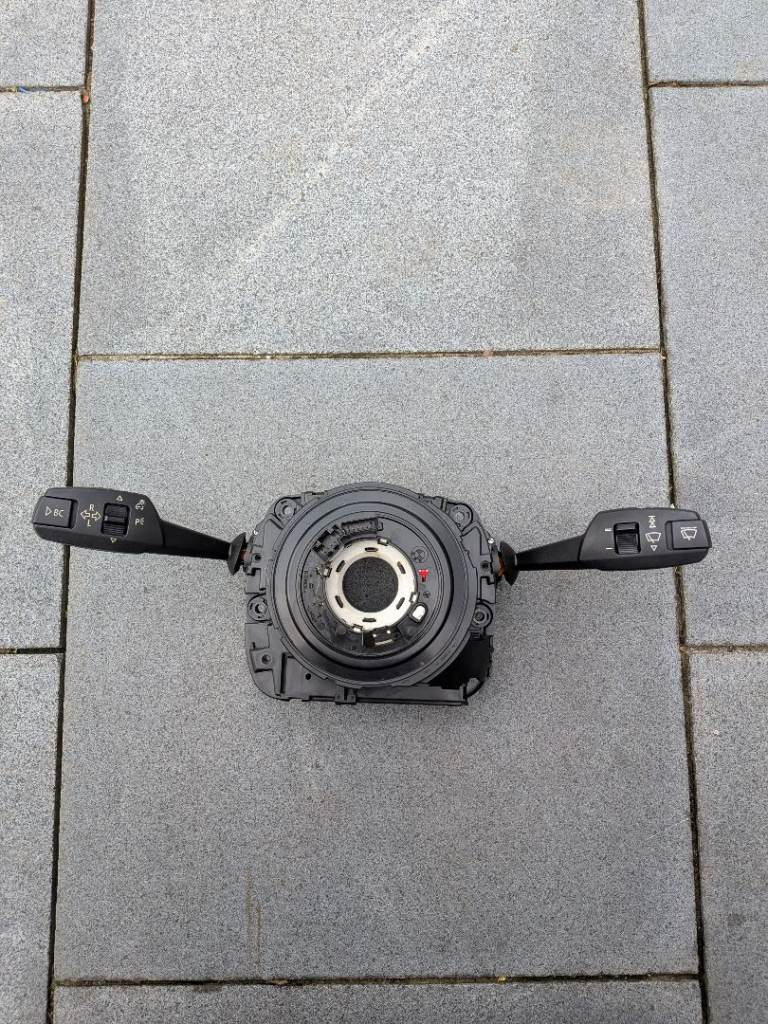 BMW Z4 e89 steering column switch collar and cowling 