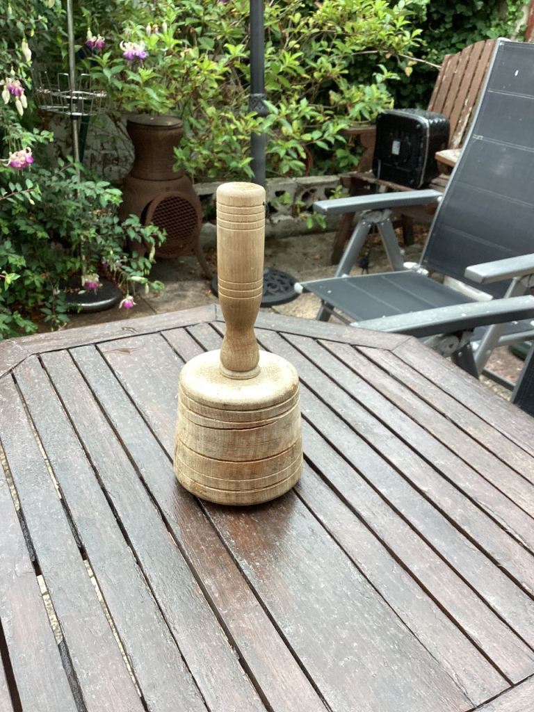 Wood carving mallet 