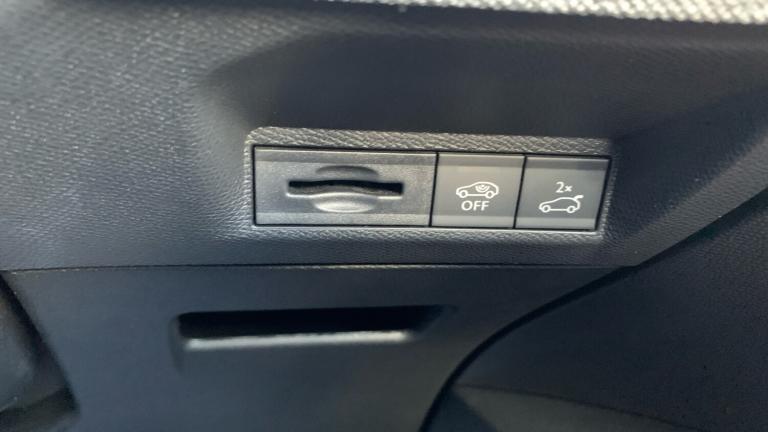 2025 Peugeot 3008 1.2 HYBRID GT SUV 5dr Petrol Hybrid e-DSC6 Euro 6 (s/s) (136 ps) SUV Hybrid Aut...