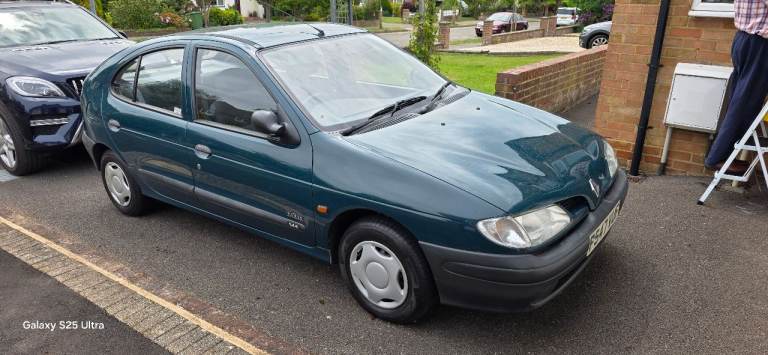 Renault, MEGANE, Hatchback, 1996, Manual, 1390 (cc), 5 doors
