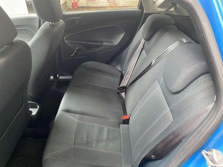 2009 Ford Fiesta 1.4 Titanium 5dr HATCHBACK Petrol Manual