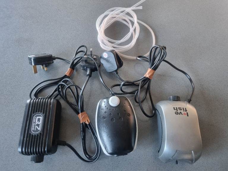 3 aquarium air pumps