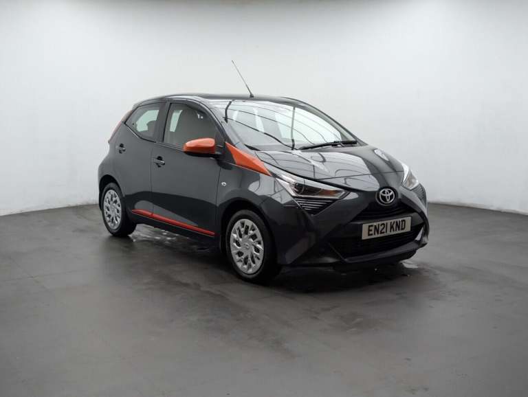 2021 Toyota AYGO 1.0 VVT-i x-play Hatchback 5dr Petrol Manual Euro 6 (s/s) (71 ps) - APPLE C HATC...