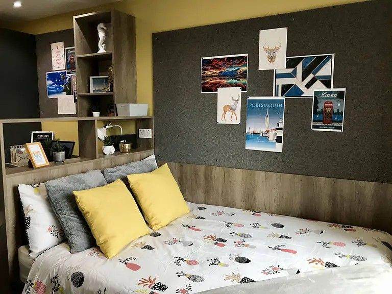 Studio Room Available  Catherine House (Portsmouth)8th Floor  Tenancy Takeover