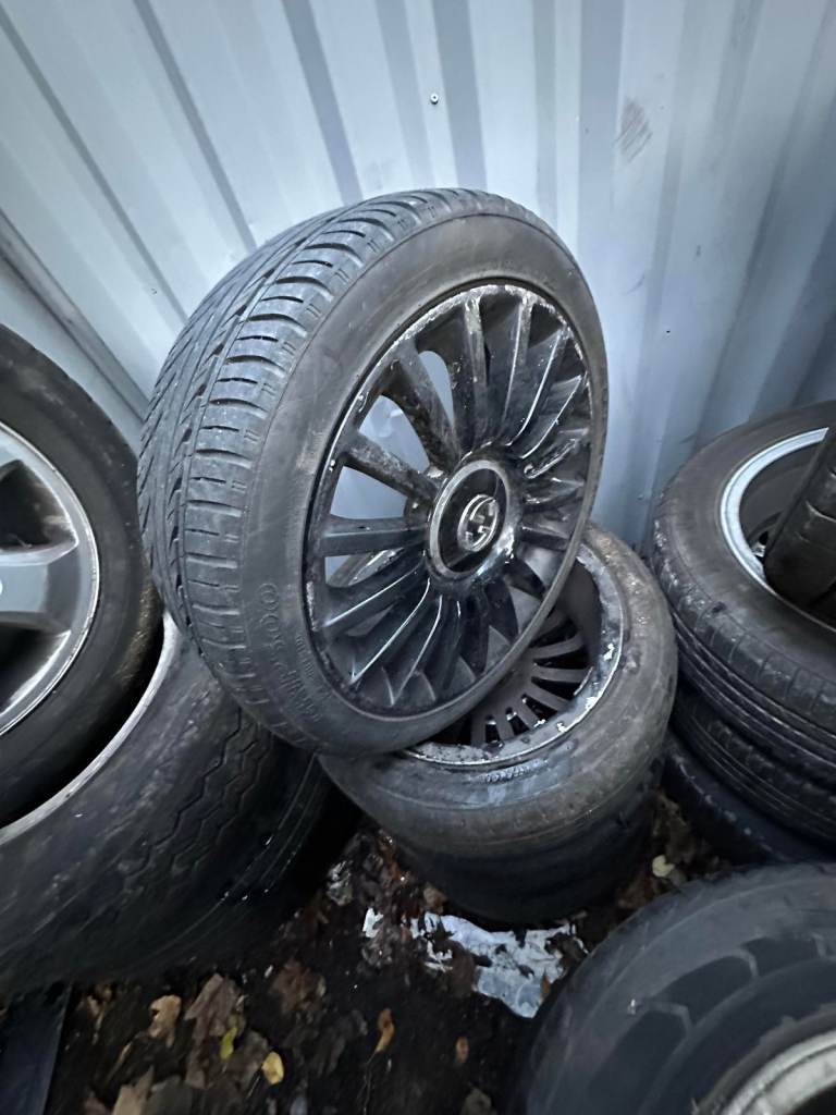 FIAT 500 ALLOY WHEELS FOR SALE 195/45/R16