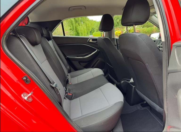 2019 HYUNDAI i20 1.2 MPi SE GENUINE 54,000 MILES RUNS/DRIVES GREAT JUST SERVICED