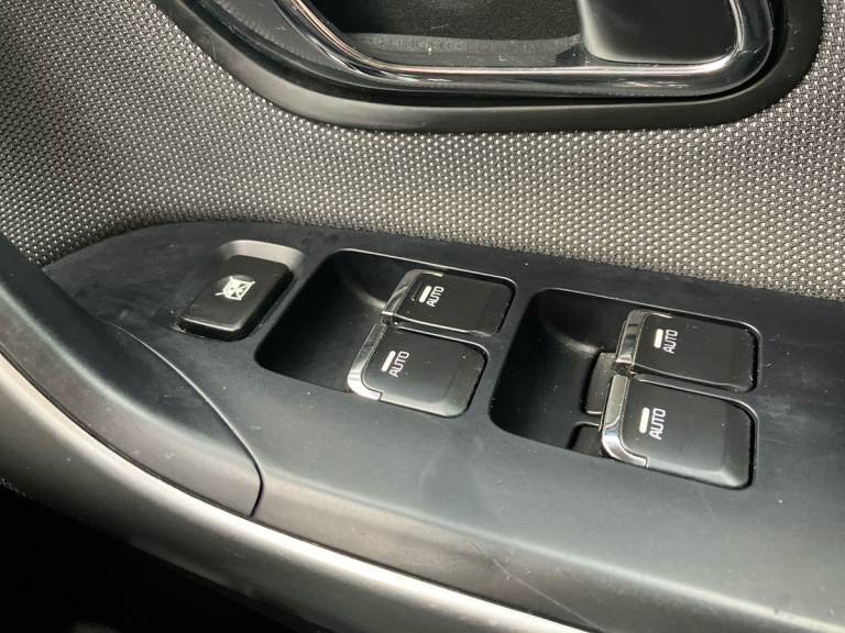 2016 Kia Ceed 1.6 CRDi ISG 2 5dr DCT ESTATE DIESEL Automatic